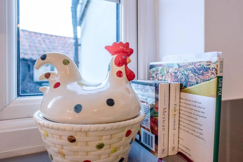 Button Cottage, Wickham Market Kültér fotó